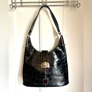 44 Dooney & Bourke croc embossed shoulder bag like new!